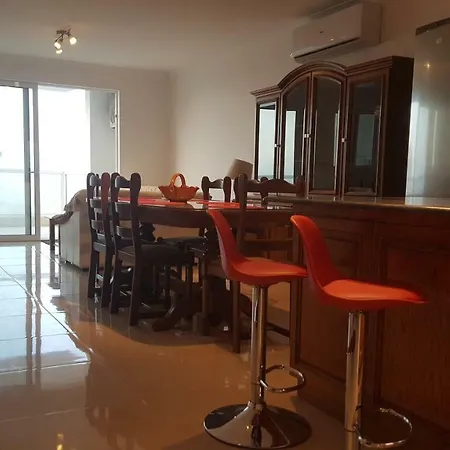 Pheonix Court Διαμέρισμα